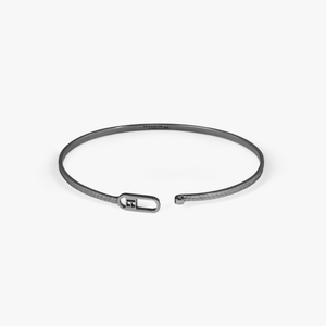 T-bangle in hammered black rhodium plated sterling silver (UK) 3