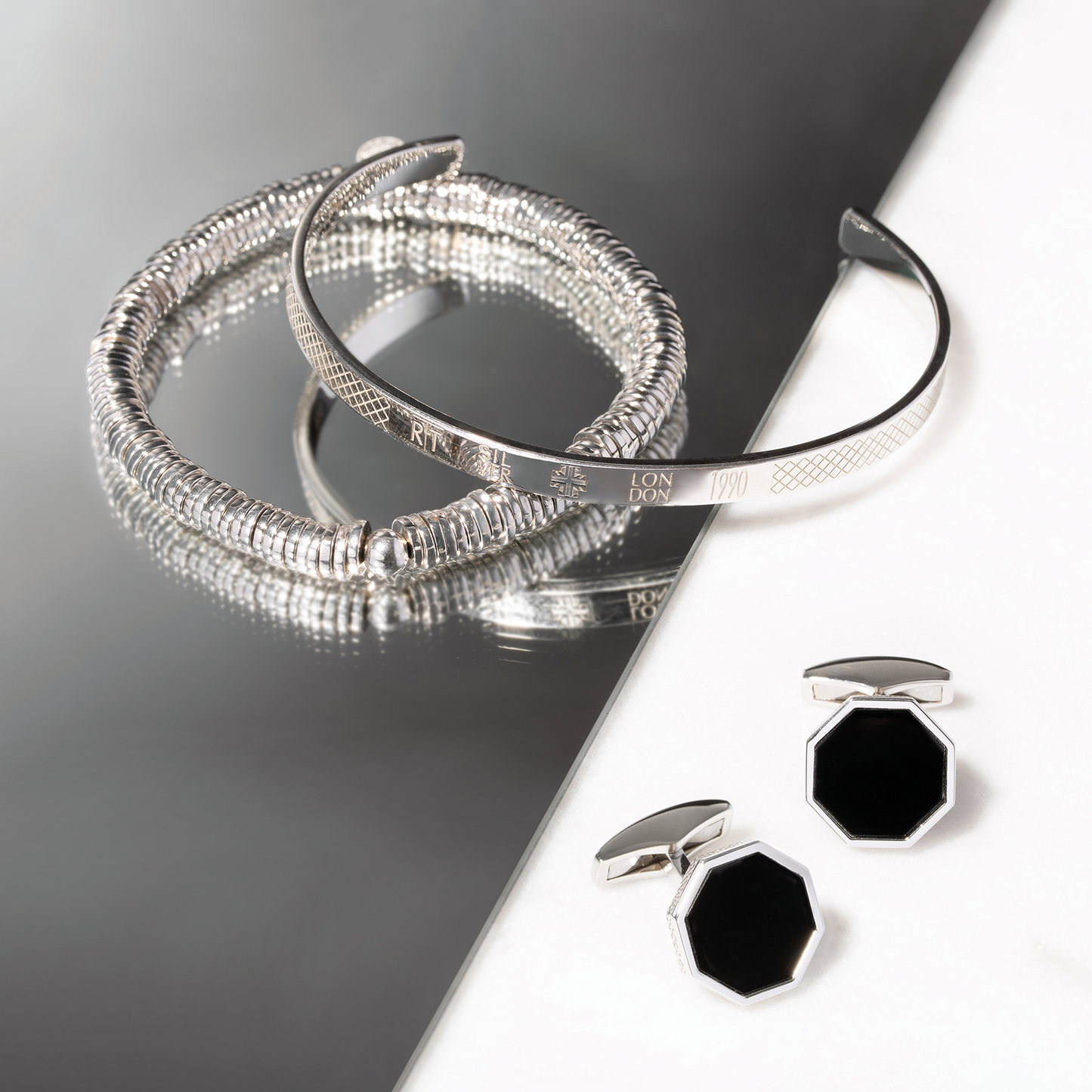 Classic London Eye Cufflinks In Black Onyx With Rhodium Silver