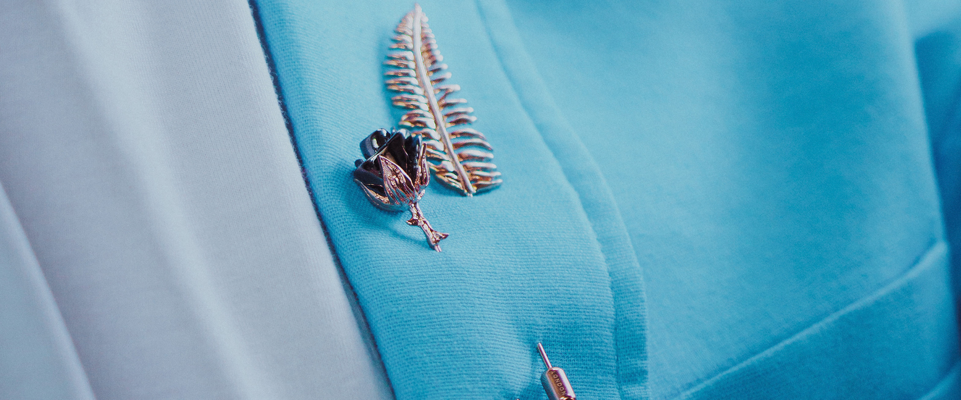 Brooches & Pins
