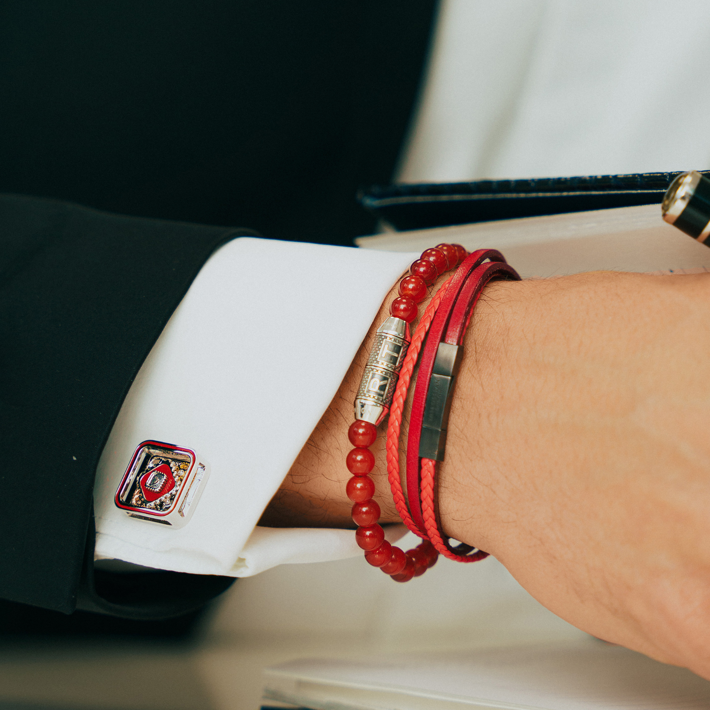 Mini Click Fettucine Leather Bracelet In Red      