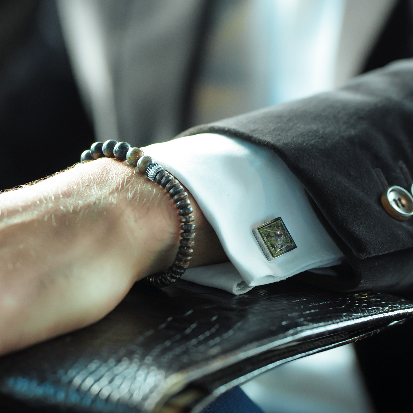 Nepal Gear Trio Bracelet in Rhodium Plated Sterling Silver with Picasso Jasper