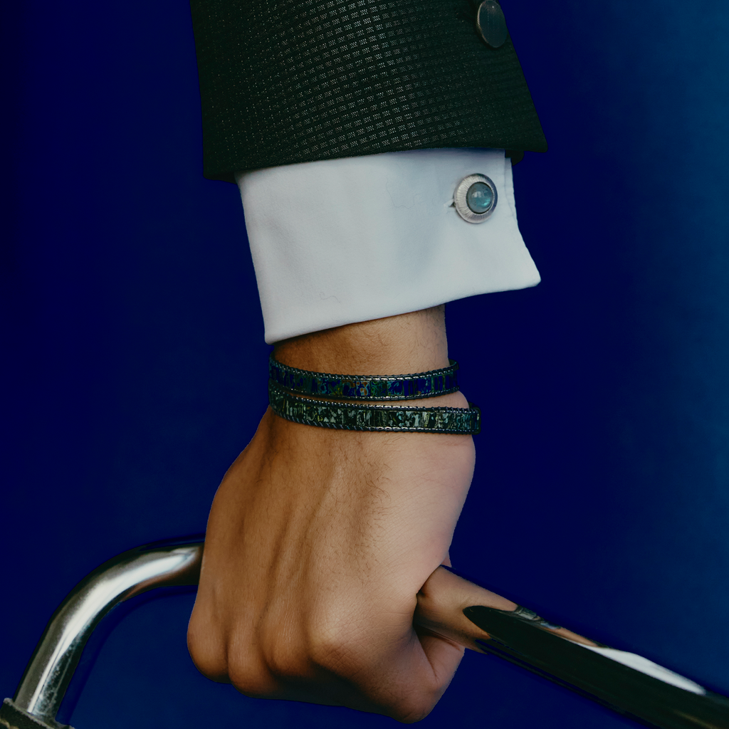 Mosaic Bracelet In IP Black Plated With Blue Glass Beads