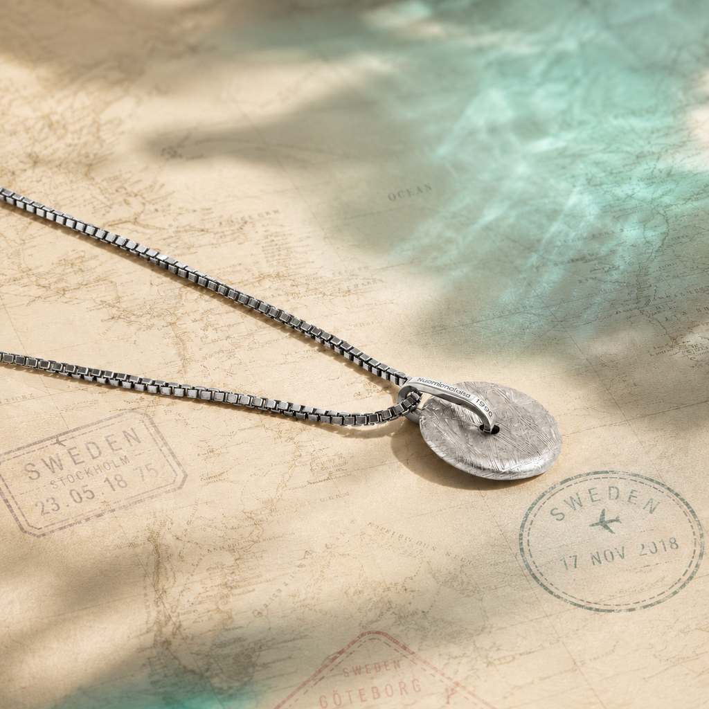Muonionalusta Meteorite Necklace in Sterling Silver (Limited Edition)