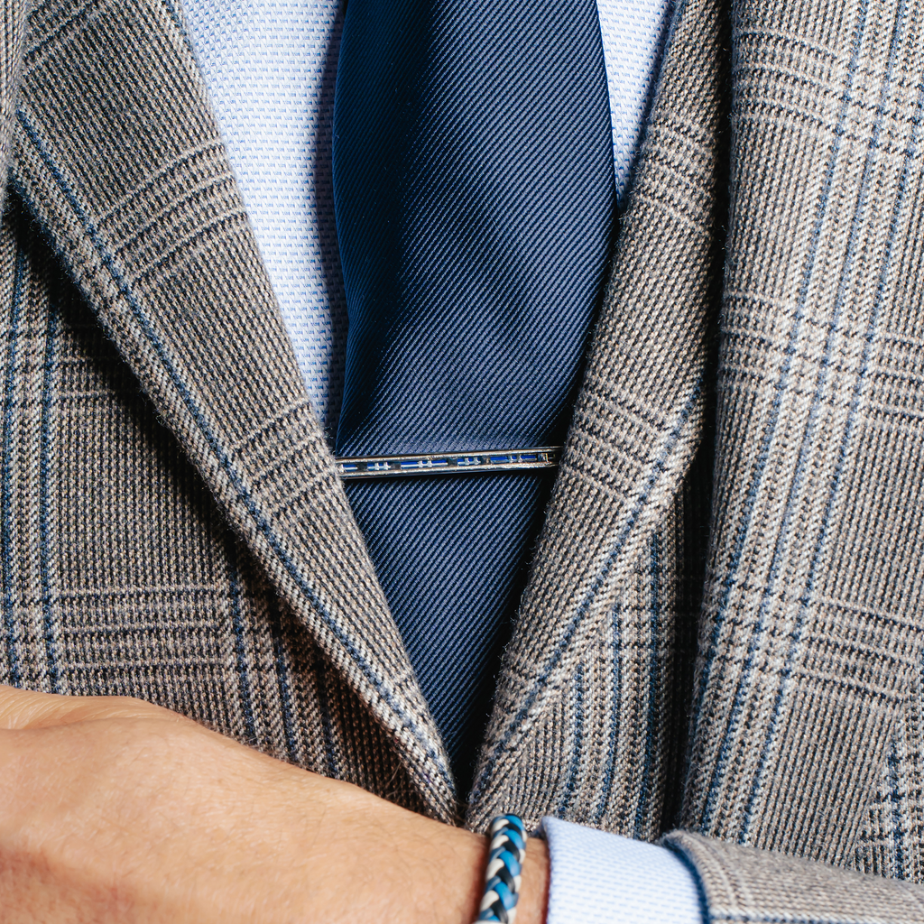Prince Of Wales Tweed Tie Clip In Gunmetal Plated Base Metal With Blue Enamel