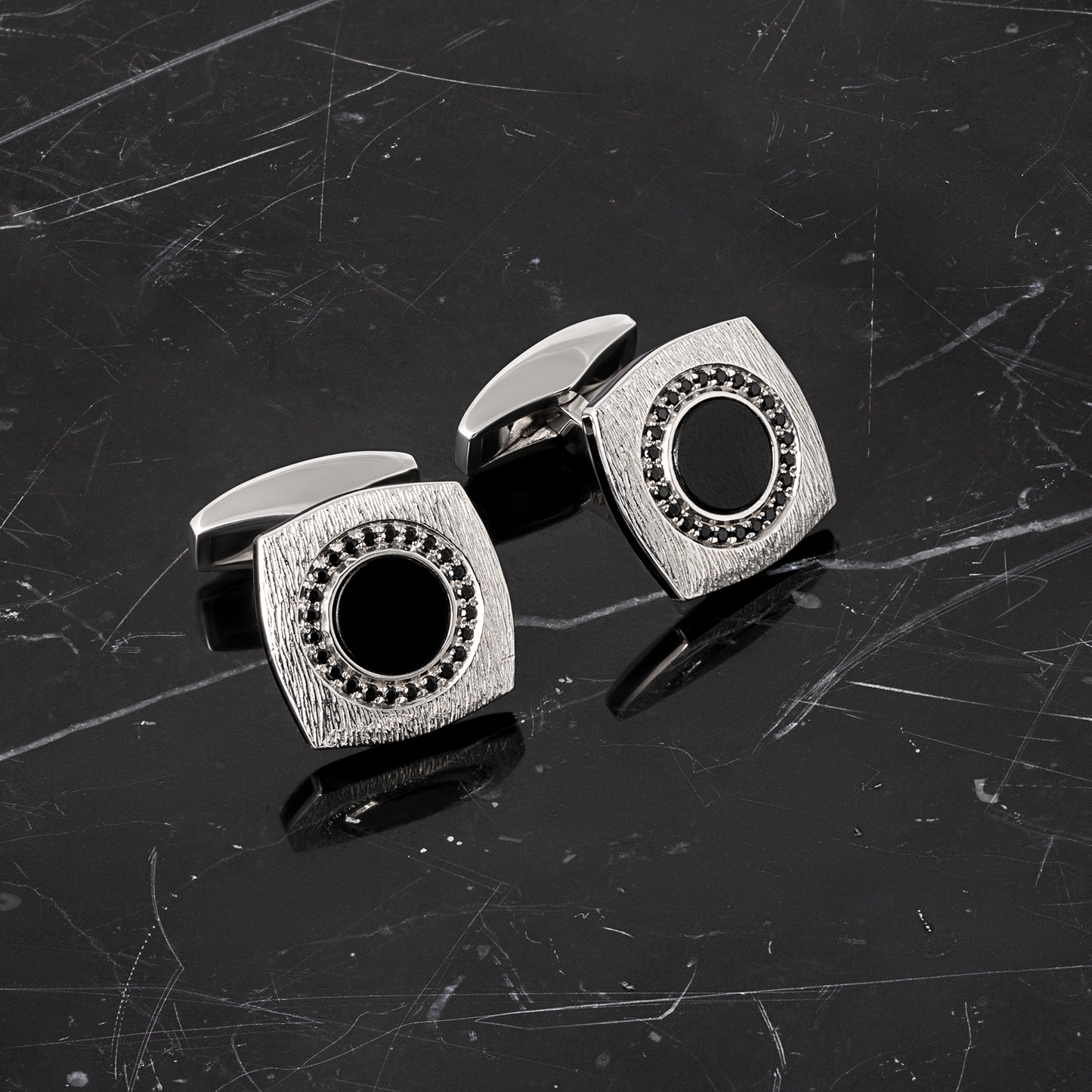 Grafiatto Square Cufflinks In Sterling Silver With Onyx