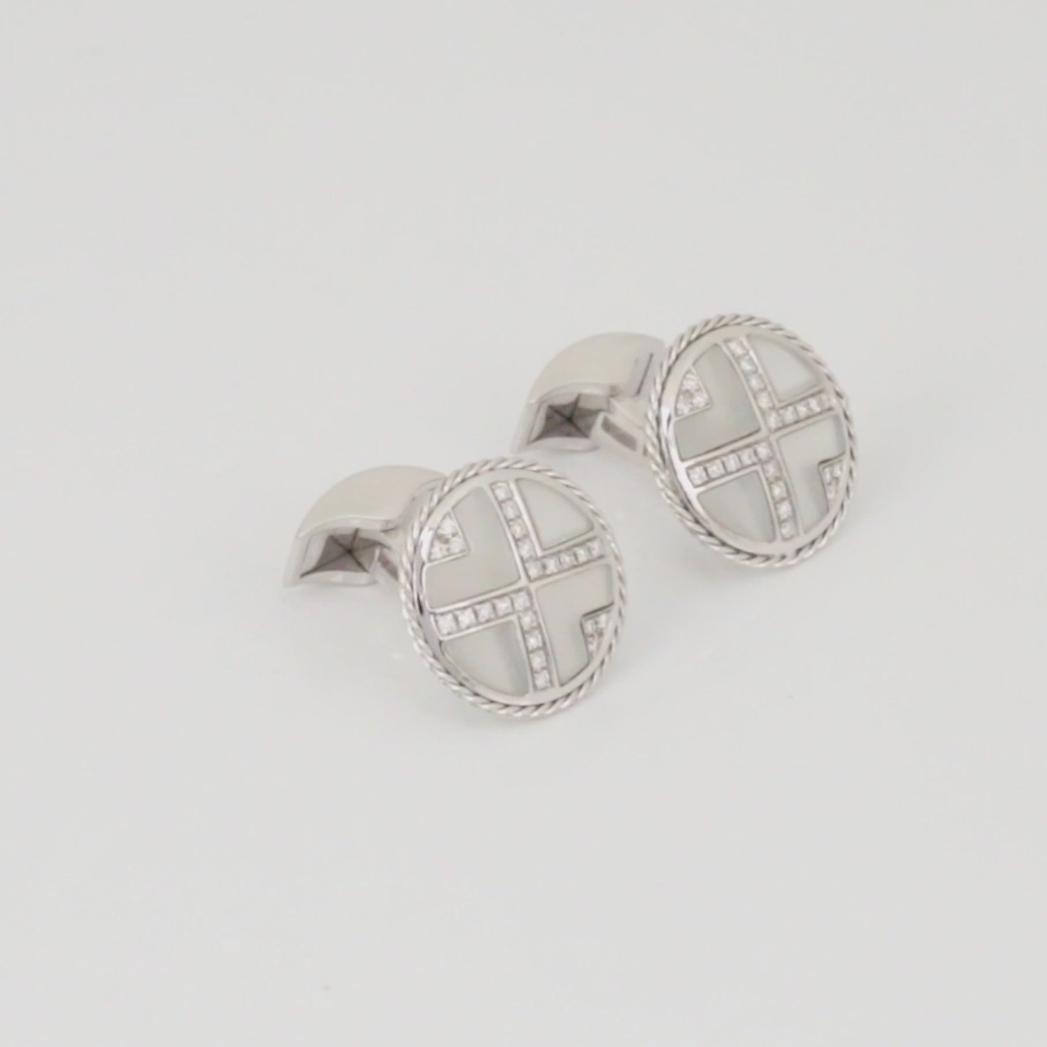 Deco cable round cufflinks in 18K white gold and diamonds