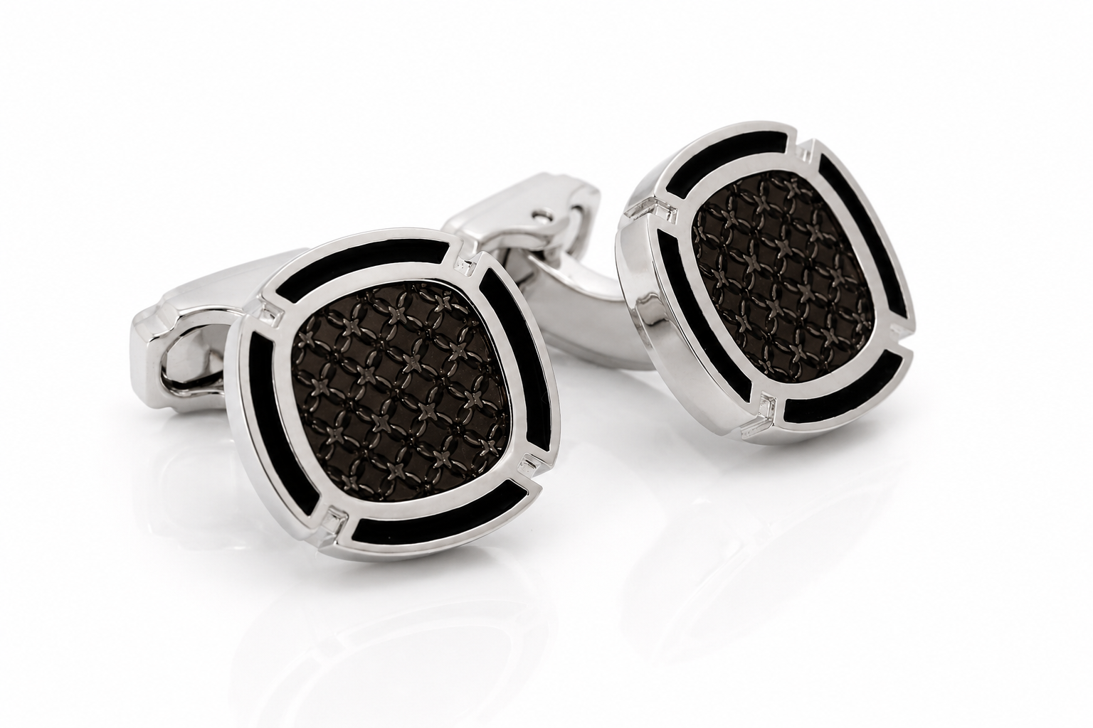 THOMPSON Cushion Enamel Cufflink in Black