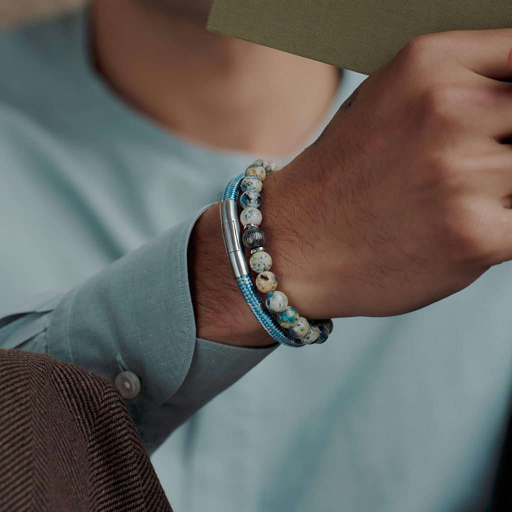 Lhasa Graffiato Beaded Bracelet in Rhodium Silver with Cream and Blue Azurite