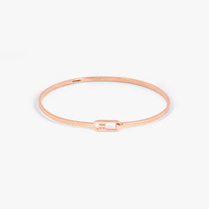 T-bangle in hammered 18k rose gold (UK) 1