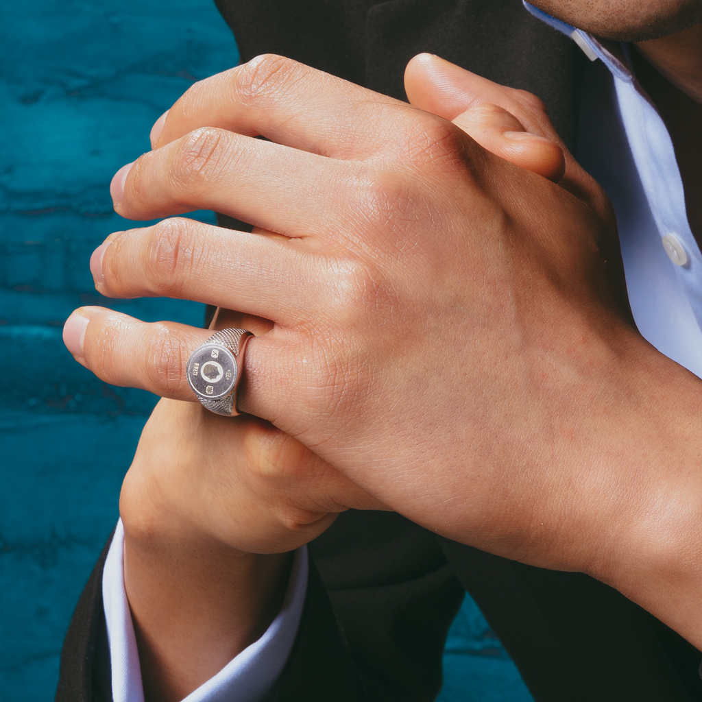 Signature Octo Regalia Cufflinks In Rhodium Silver